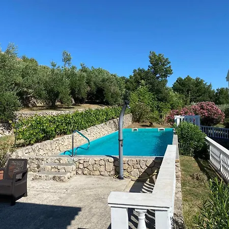 Διαμέρισμα Fuer 22 Personen Mit Aussicht *